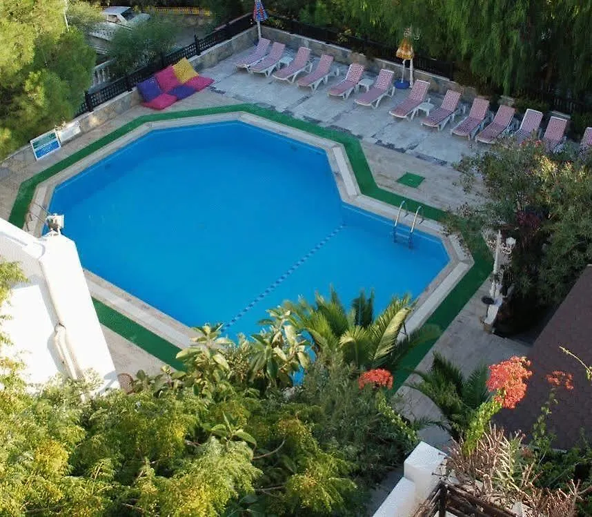 Yildiz Hotel Bitez 3*,